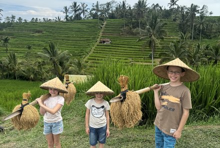 Bali mit Kindern - Bali for family - Kinder bei den Jatiluwih Reisterrassen