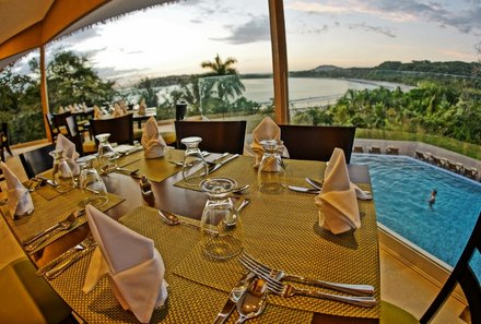 Costa Rica Familienreise - Costa Rica for family - Nammbú Beach Front Restaurant