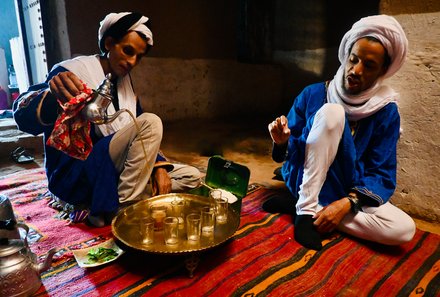 Familienurlaub Marokko - Marokko for family summer - Teezeremonie bei Berberfamilien