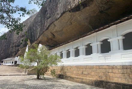 Sri Lanka for family individuell - Sri Lanka Individualreise mit Kindern - Dambulla Höhlentempel - Außenansicht