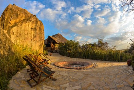 Familienreise Tansania - Tansania for family individuell deluxe - Conservation Area - Olduvai Ndogo Camp - Feuerstelle