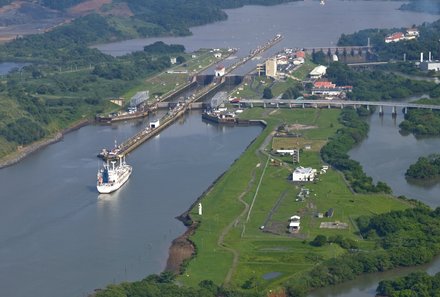 Panama for family individuell - Panama Familienreise - Panamakanal von oben