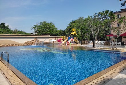 Familienurlaub Malaysia & Borneo - Malaysia & Borneo for family individuell - Malakka - Freizeit am Pool