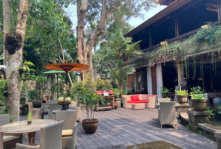 Bali Familienreise - Bali for family - Arma Museum und Resort - Terrasse zum Entspannen