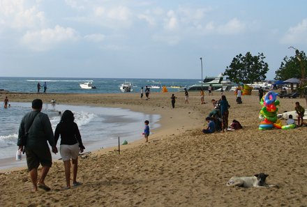 Bali mit Jugendlichen - Java & Bali Family & Teens - Sanur belebter Strand