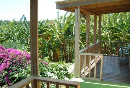 Karibik for family individuell - Grenada - Big Sky Lodge Terrasse