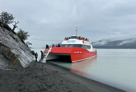 Patagonien mit Jugendlichen - Wandern mit Kindern in Argentinien und Chile - Lago Grey Bootsfahrt