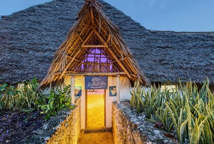 Tansania Familienreise - Tansania Family & Teens - Sansibar - Karafuu Beach Resort Verlängerung - Grand Bleu Restaurant