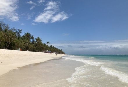 Kenia Familienreise - Kenia for family individuell - Strand & Buschabenteuer - Diani Beach - Blick auf Strand