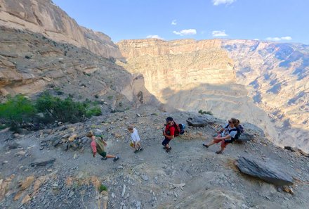 Oman Familienreise - Oman for family - Wanderung am Jebel Shams