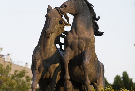 Andalusien for family - Familienreise Andalusien - Pferdestatue