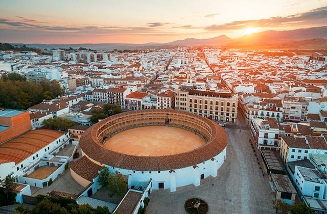 Reiseziele mit Kindern 2025 - Andalusien for family - Ronda Stierkampfarena