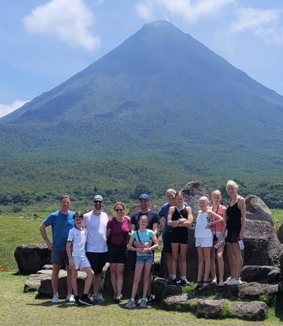 Urlaub mit Oma und Opa wohin - Fernreisen mit Enkeln - Costa Rica - Reisegruppe