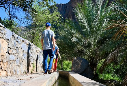 Oman Familienreise - Oman Family & Teens - Bewässerungskanal Misfat Al Abriyeen