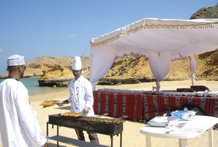 Familienreise Oman - Oman for family - BBQ am Strand