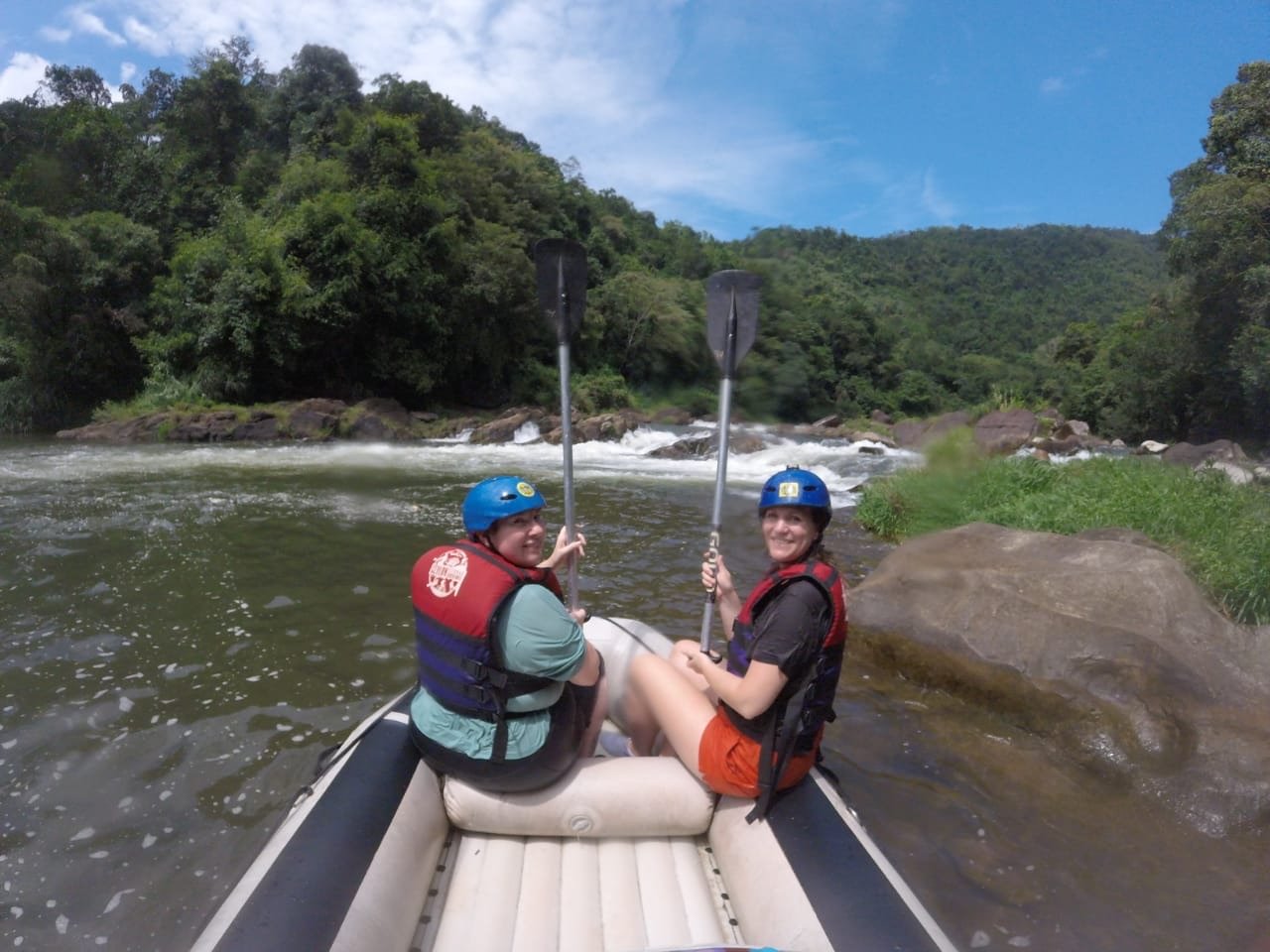 Sri Lanka Reisetipps für Familien - Raftingtour Kelani-Fluss