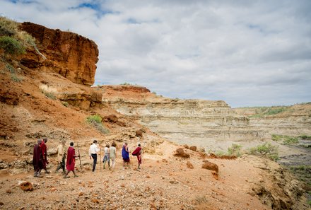 Tansania Familienreise - Tansania for family individuell - Familienabenteuer Tansania - Olduvai Schlucht Wanderung