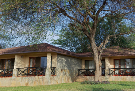 Kenia Familienreise - Kenia for family individuell - Tsavo Ost - Ashnil Aruba Lodge - Unterkünfte