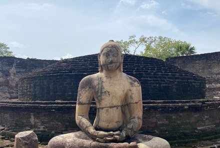 Sri Lanka mit Jugendlichen - Sri Lanka Summer Family & Teens - Statue in Polonnaruwa