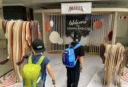 Südafrika mit Kindern - Südafrika for family - Ankunft am Flughafen in Johannesburg