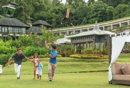 Bali for family - Bali Familienreise mit Kindern - Homm Saranam Familie im Hotel