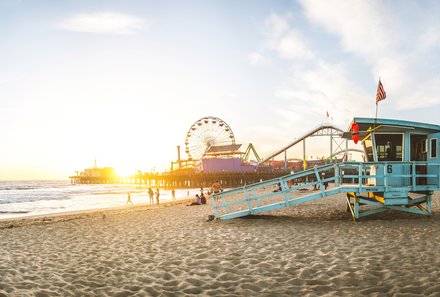 USA Südwesten mit Kindern - USA Westküste for family individuell - Abenteuer im Wilden Westen - Santa Monica Strand mit Pier im Hintergrund