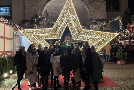 Stellenangebote bei For Family Reisen - Jobs im Tourismus - Weihnachtsmarkt mit dem Team