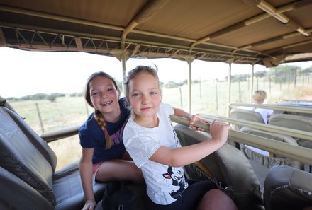 Namibia Familienreise individuell - Etosha - Safari im offenen Jeep