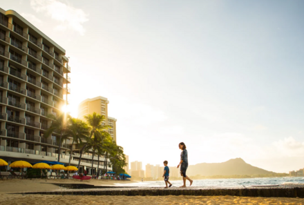 Hawaii Inselhopping for family individuell - Familienreise Hawaii mit Kindern - Outrigger Hotel - Strand