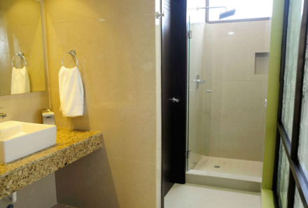 Panama for family individuell - Panama Familienreise mit Kindern - Best Western Plus Panama Zen Hotel - Dusche