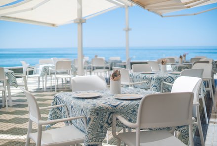 Andalusien for family - Familienreise Andalusien - Hotel Playa de la Luz - Restaurant mit Meerblick