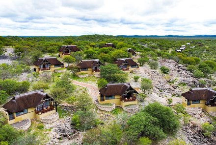 Individuelle Namibia Familienreise Deluxe - Epacha Game Lodge - Umgebung