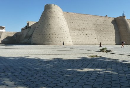 Usbekistan Familienreise - Usbekistan for family - Buchara - Mauer der Festung von Buchara