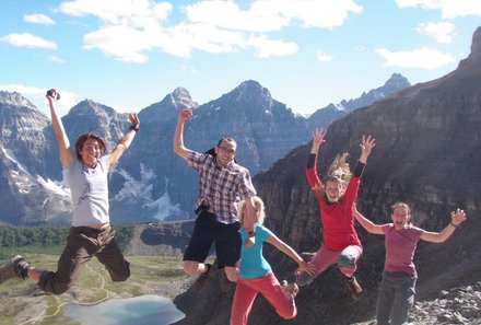 Westkanada for family - Familienurlaub Kanada - Familie hat Spaß in den Bergen 