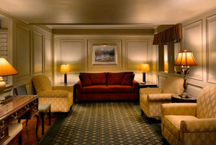 Westkanada for family individuell - Familienreise Westkanada individuell - Royal Scot Hotel - Lounge