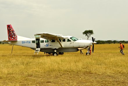 Tansania Familienurlaub - Tansania Family & Teens - Ikoma Airstrip 