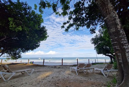 Kenia Familienreise - Kenia Family & Teens - Baobab Beach Resort - Blick auf Strand