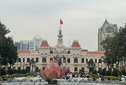 Vietnam for family - Familienreise Vietnam mit Kindern - Saigon Wahrzeichen