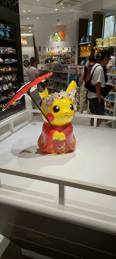 Japan for family - Japan mit Kindern - Pikachu Japan for family - Japan mit Kindern - Pikachu