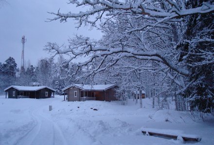 Estland Familienreise - Estland for family Winter - Aegviidu - Nelijärve Puhkekeskus - Ferienhaus im Schnee