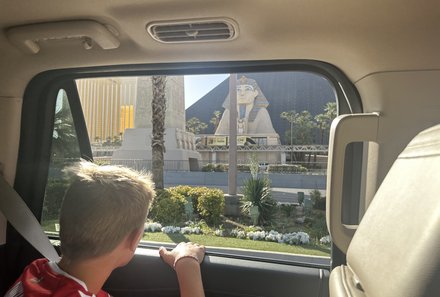 USA Südwesten mit Kindern - USA for family individuell - Kalifornien, Nationalparks & Las Vegas - Las Vegas - Fahrt im Auto