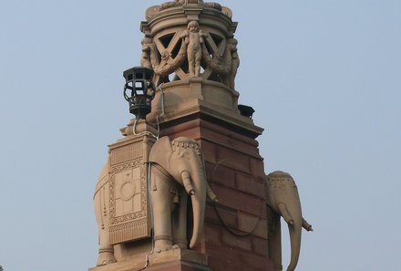 Indien for family - Indien Familienreise - Delhi - Rashtrapati Bhavan - Statue