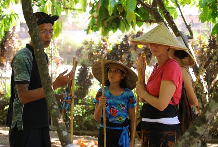 Bali for family - Bali Familienreise - Führung durch den Schokoladengarten