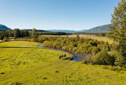 Westkanada for family - Familienurlaub Kanada - Wells Gray Guest Ranch Landschaft 