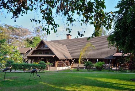 Tansania for family individuell - Familienabenteuer Tansania - Arumeru River Lodge Arusha - Haupthaus