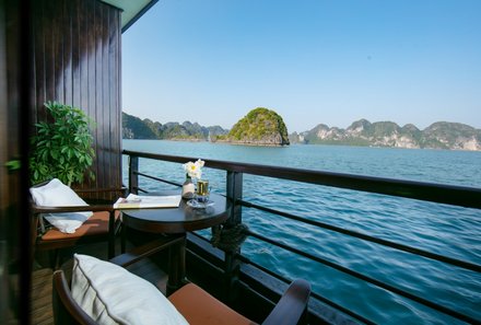 Vietnam Familienreise - Vietnam for family Summer - Peony Cruises - Terrasse