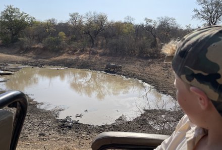 Südafrika mit Kindern - Südafrika for family - Makutsi Safari Farm - Pirschfahrt - Wasserloch