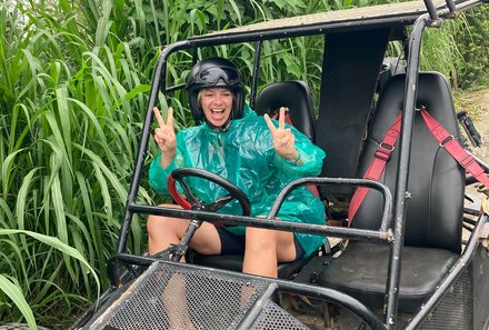 Bali Family & Teens - Bali Familienreise mit Kindern - Tour mit dem Quad Buggy im Regenmantel