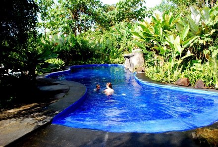 Costa Rica for family Deluxe - Familienreise in Costa Rica - Pool in der Maquenque Lodge 