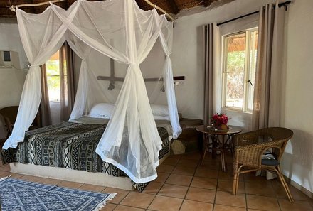 Familienurlaub Südafrika - Südafrika for family	 - Makutsi Safari Farm - Rondavel Innenansicht